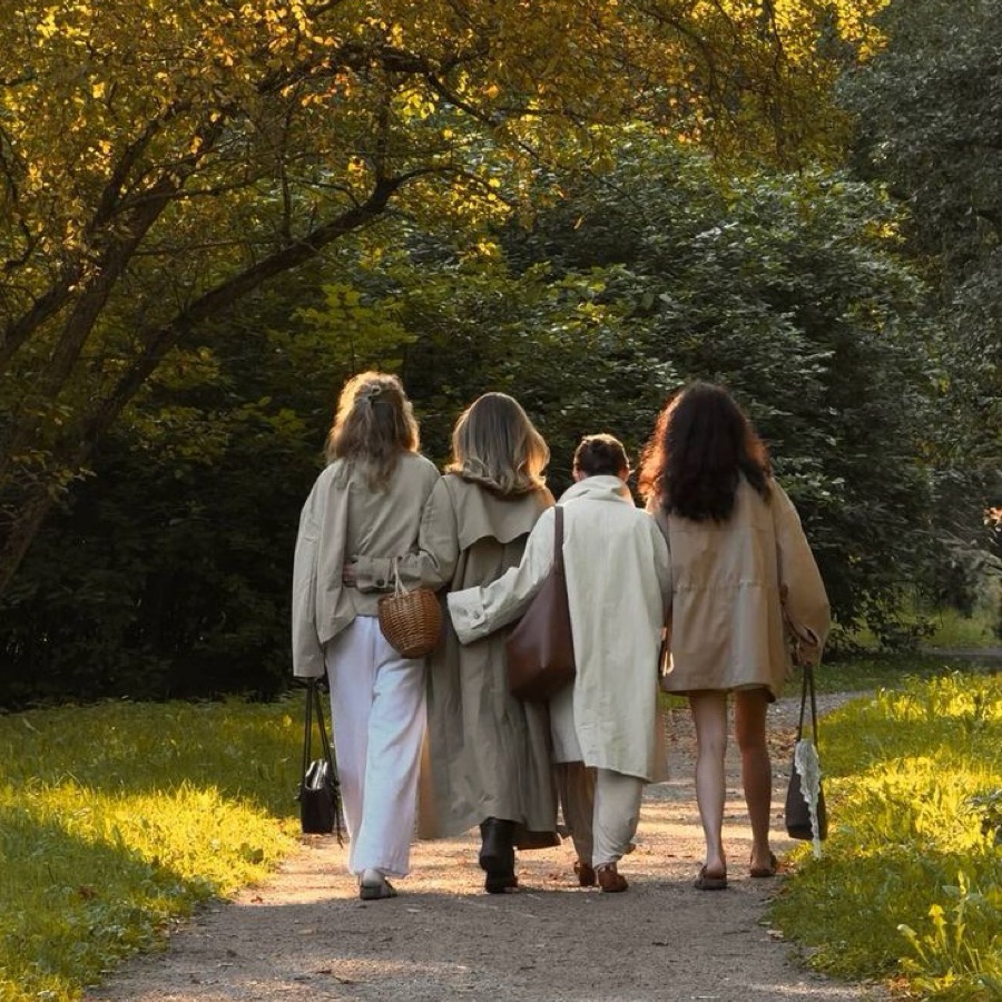 Walk & Talk 💗 Walk, chat and Make Friends! ✨