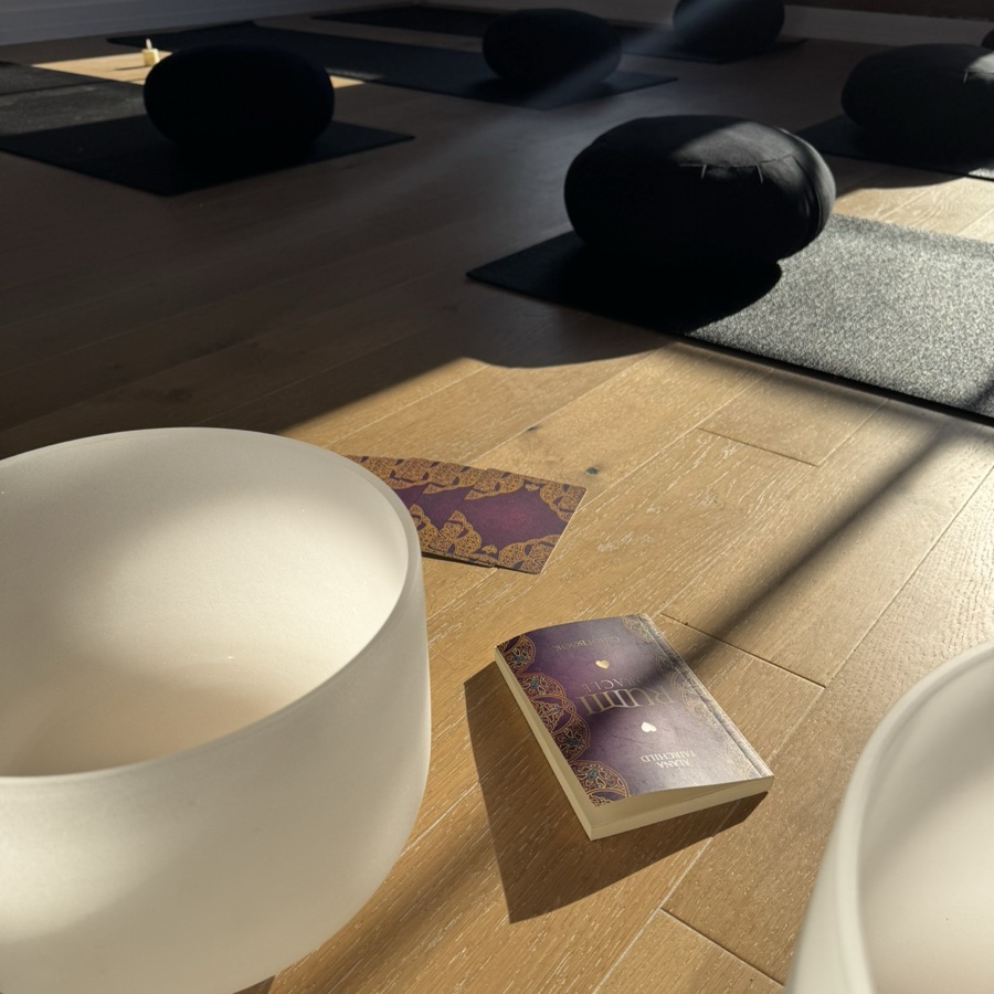 SÝN Sound Bath Experience